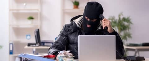 fraude-au-faux-client-la-comprendre-pour-mieux-sen-premunir